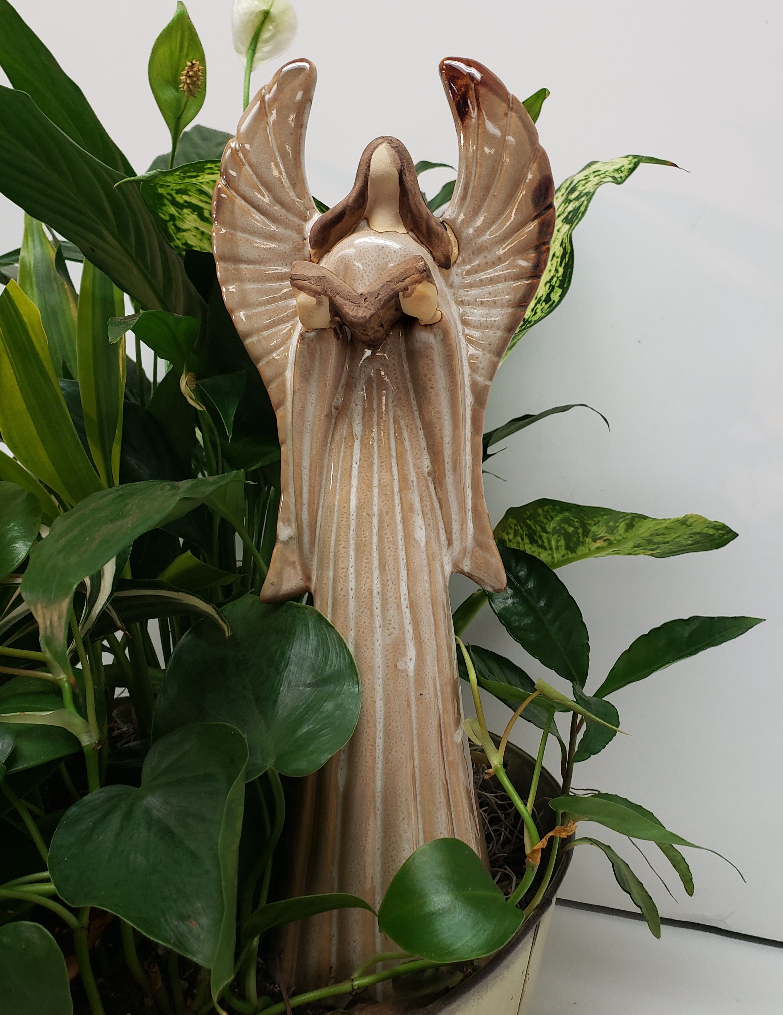 Ceramic Angel Medium